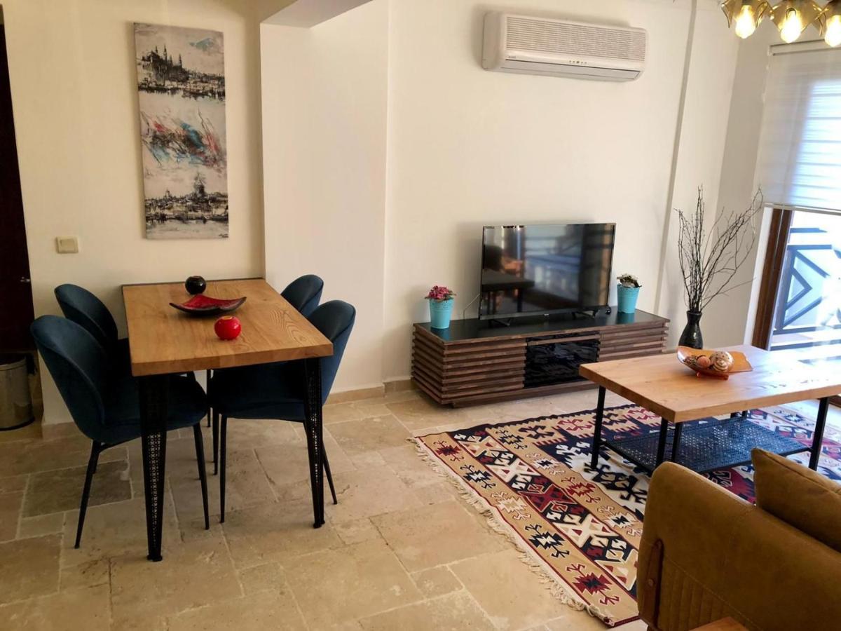 Amazing 2 Bedroom Penthouse! Kas Bagian luar foto